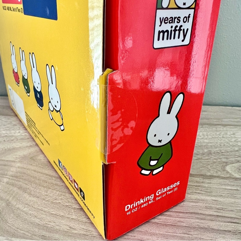 Miffy Drinking Glass Set with Glass Straw | 16oz - Picture 6 of 6